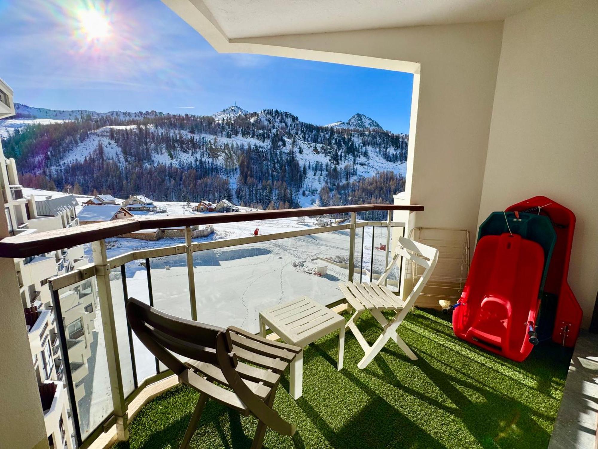 2 Pieces - Front De Neige Apartment